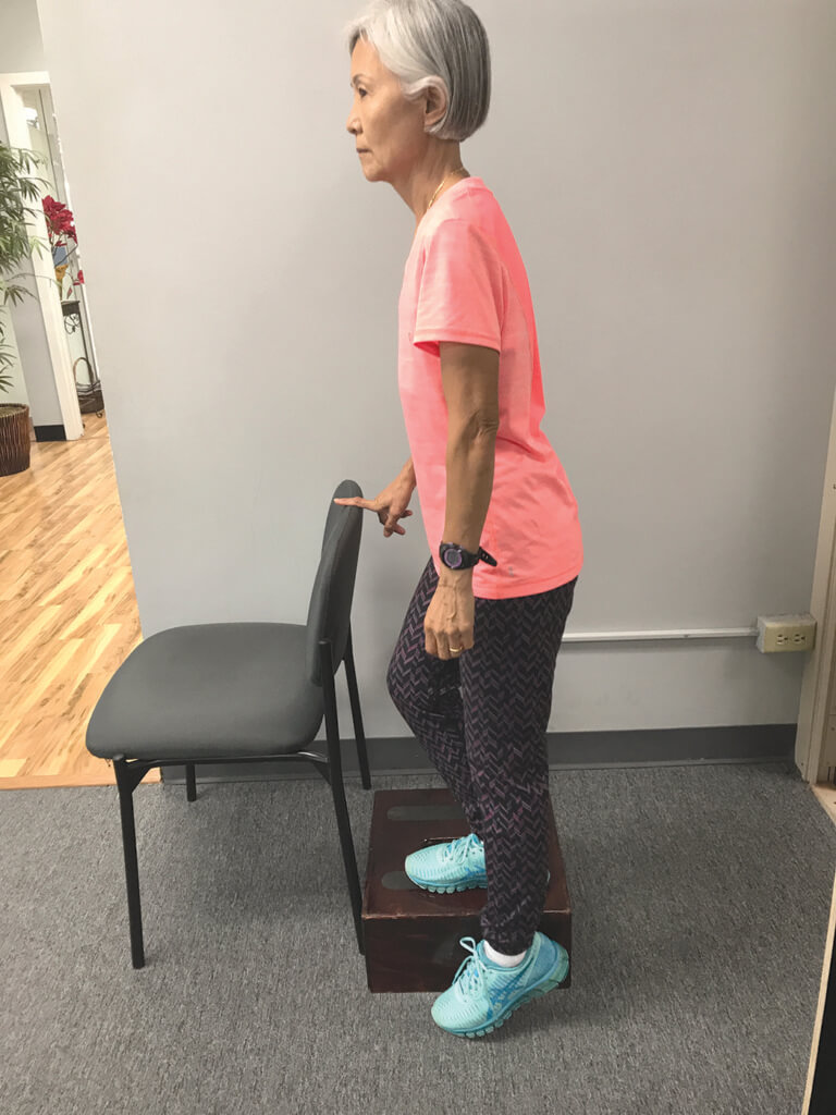 Stepping Down Pain Free - Moon Physical Therapy